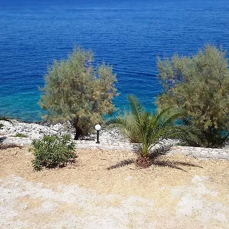 Palataki Absolute Blue Apartment